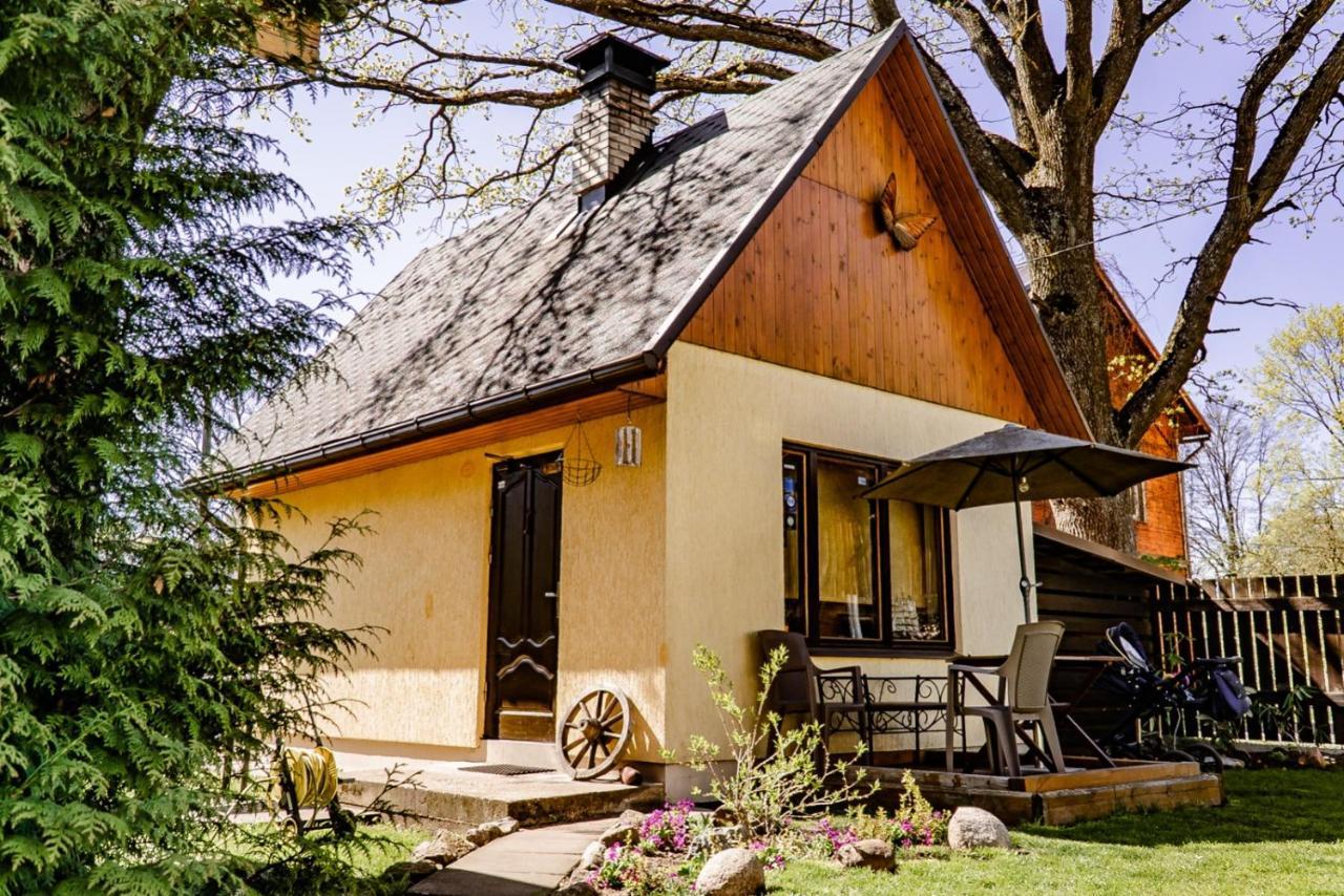Guest House Sampetera Maja Riga Exterior photo
